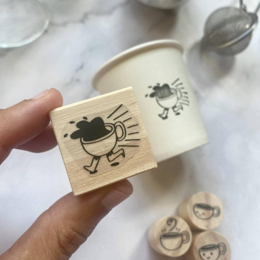 Sello de café para cafeterías y amantes del café, taza con carita dibujada a mano, sello de madera personalizado