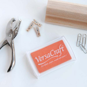 VersaCraft Apricot ink pad (paper, fabric and wood)