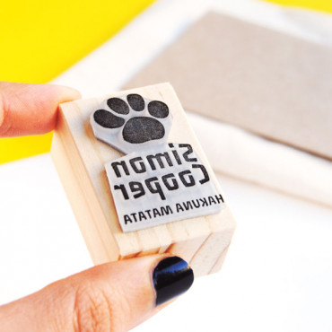 Custom stamp for school and clothes lion Hakuna matata