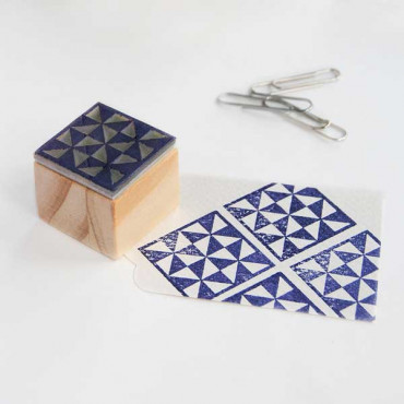VersaCraft Midnight Blue mini ink pad (paper, fabric, and wood)