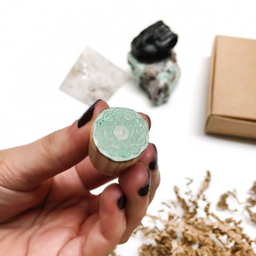 stamp Heart Chakra Stamp - Anahata with Minimal design.
