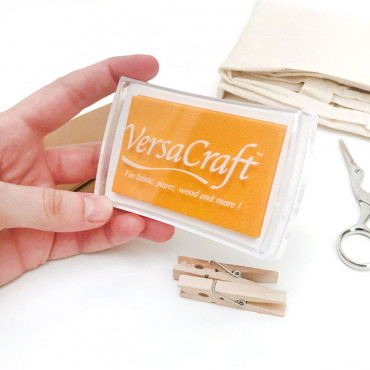 VersaCraft Yellow Lemon ink pad for paper, fabric and wood