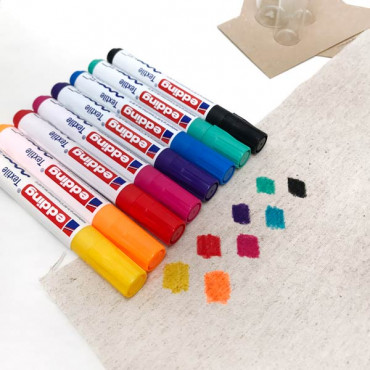 Edding textile marker. Color to choose at the dropdown menu.