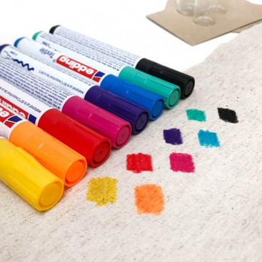 Edding textile marker. Color to choose at the dropdown menu.