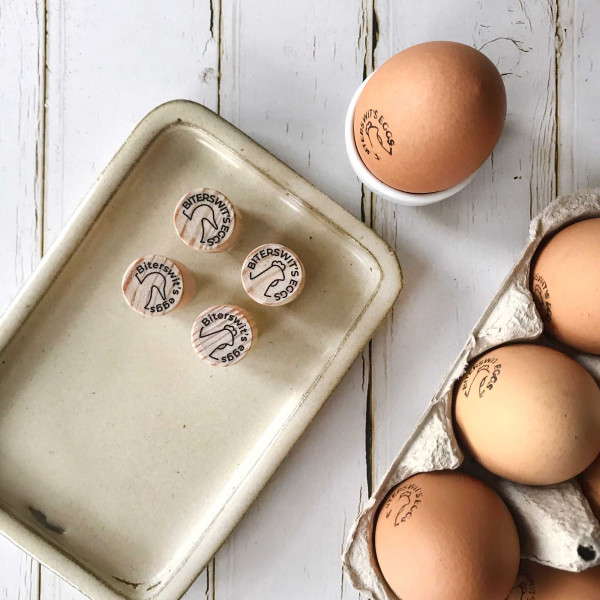 custom stamp for Fresh Eggs, chicken or duck model to choose