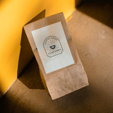 Premade custom stamp logo Vintage Coffee Shop for paper cups and coffee bags.