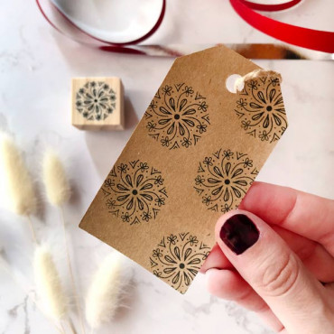 Holiday card-making stamp set Snowflakes Mandalas with 3 metallic mini ink pads