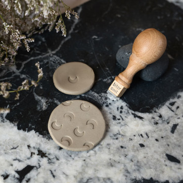 Waxing Crescent / Waning Crescent Moon stamp for clay and soap