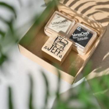 clothing market stamp set with custom name stamp and ink pads by sira lobo for biterswit