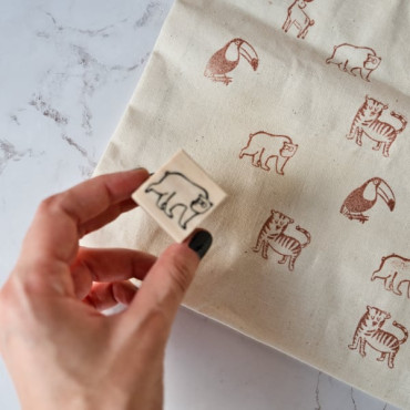 polar bear hand drawn stamp by biterswit with sira lobo