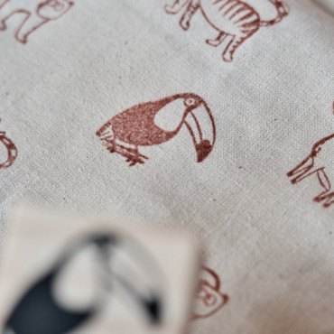 toucan animal rubber stamp by biterswit with sira lobo