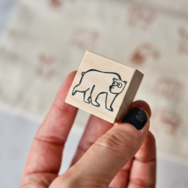 hand drawn polar bear rubber stamp by biterswit with sira lobo