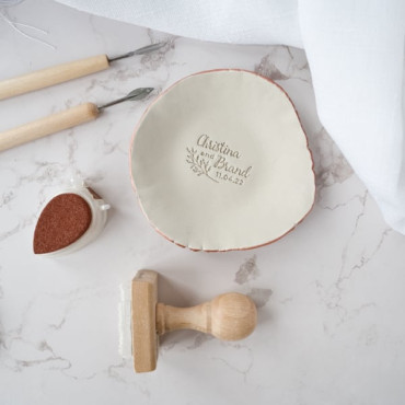 how to make a clay jewelry holder for weddings favors by biterswit