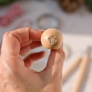 outline star with wooden handle for pottery decoration by biterswit