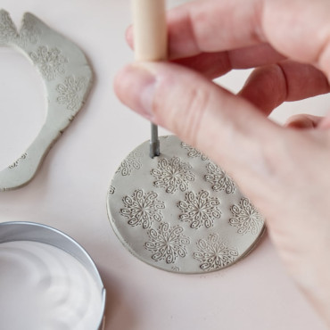 how to create handmade clay ornaments this Holiday by biterswit
