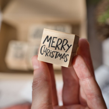 Merry Christmas rubber stamp brush handwritten by Sira Lobo for biterswit