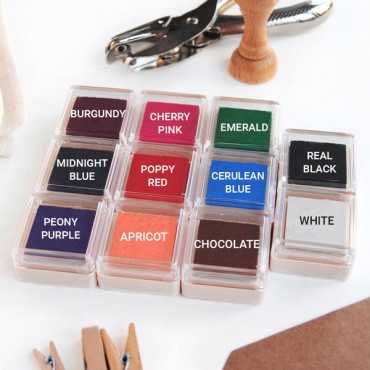 Write the color for the 2 included mini inks in the Personalization section Write the color for the 2 included mini inks in the Personalization section