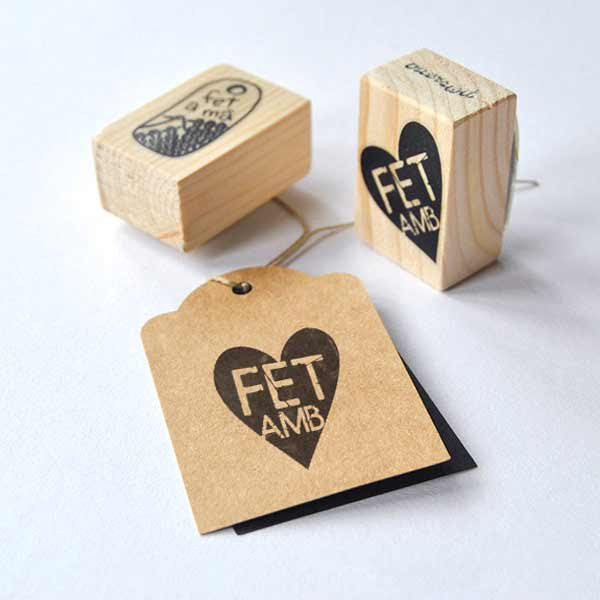 Rubber stamp in catalan made with love Fet amb Amor