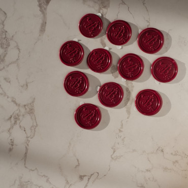 Seal your letters with Balthazar’s royal maroon wax—perfect for festive occasions!