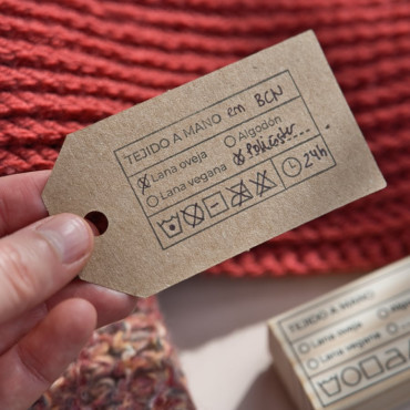 customizable product label for hand knitted and crochetted products by biterswit