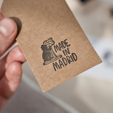 Rubber stamp made in Madrid Oso y Madroño by Sira Lobo for biterswit