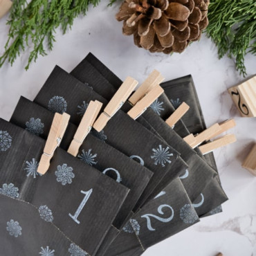 Versatile mini wooden clips for scrapbooking, photo displays, and more.