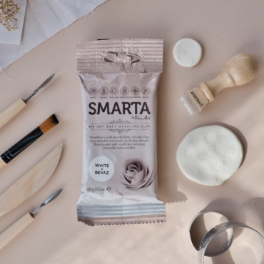 Smarta White modeling clay is a soft, flexible, air-drying polymer clay that’s perfect for all your crafting projects.