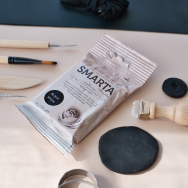 Smarta Black Clay - Tough, Flexible, and Ideal for DIY Projects