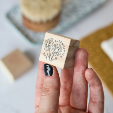 Chamomile Flowers Stamp for Handmade Soap Labels and Artisan Products in Multiple Languages