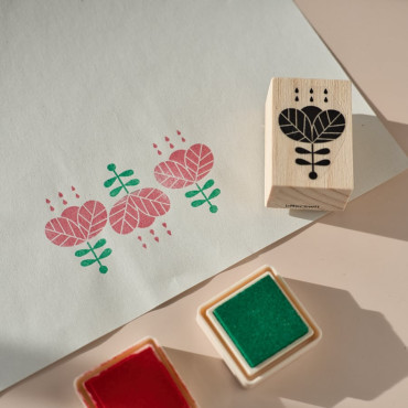 Minimalist Scandinavian Flower Stamp for DIY Gifts, Stationery, and Craft Projects