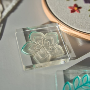 Multi-Size Cherry Blossom Transparent Stamp - Sakura Flower Pattern Maker for Embroidery