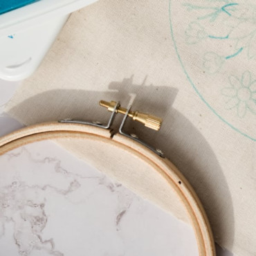 Embroidery Hoop for Beginners - 5-Inch Bamboo Ring for Stitching and Decorative Art