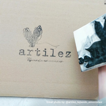 extra big custom logo stamp for cardboard pizza boxes