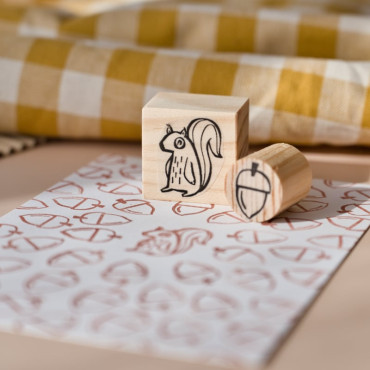 stamp set handdrawn squirrel and acorn by sira lobo for biterswit
