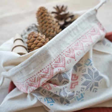 Acrylic Cross-Stitch Star Christmas Stamp Set – Perfect for Personalized Wrapping & Cards