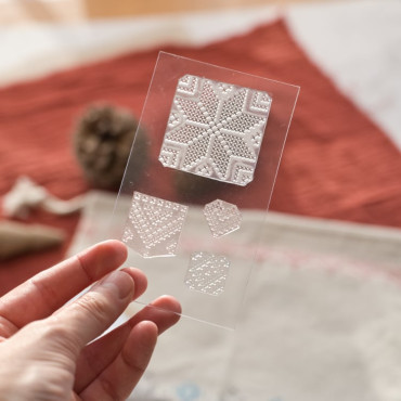 Cross-Stitch Star Acrylic Stamps – Create Personalized Christmas Cards & Wrapping Paper