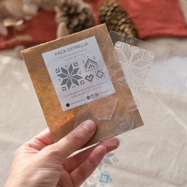 Acrylic Christmas Cross-Stitch Star Stamp Set – Custom Holiday Stamps for Gift Wrapping