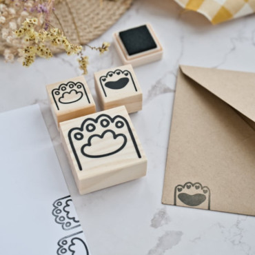 Hand-drawn paw stamp for scrapbooking and packaging by Biterswit