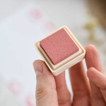 VersaCraft Ash Rose Mini Ink Pad - Pastel Pink for Paper, Fabric & Wood by biterswit