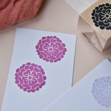 Detailed picture of the Peony flower stamp print in Burgundy ink, perfect for a vintage, botanical look.