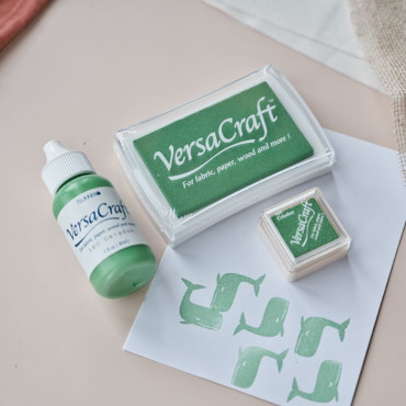 You’ll also find the VersaCraft Celadon ink in mini size and refill format on our website.