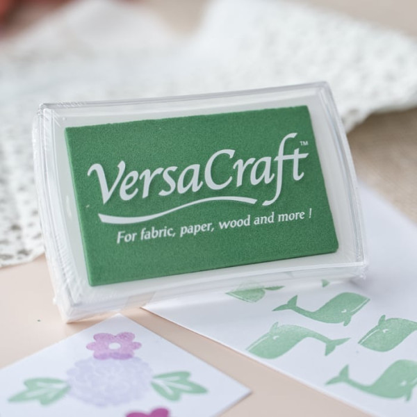 VersaCraft Celadon ink is perfect for stamping on fabric, paper, wood, and more. Soft green shade with a clean finish.
