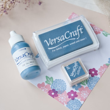 VersaCraft Sky Mist ink in soft blue. Ideal for crafts and stamping on paper, fabric, and wood.