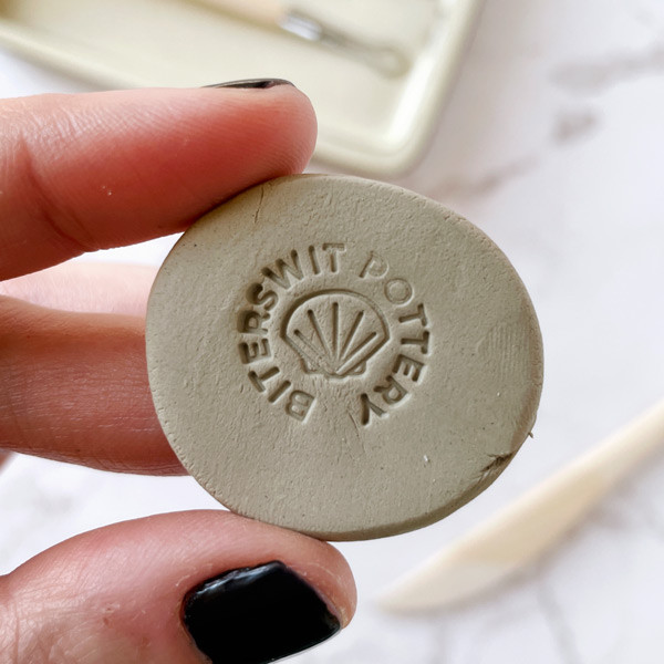 Sello personalizado con concha marina para cerámica y jabones | Firma artesanal veraniega Sello personalizado con concha marina para cerámica y jabones | Firma artesanal veraniega