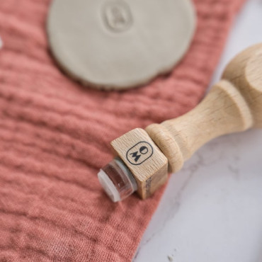 Pottery stamp with vertical letters in an oval design, unique gift for ceramic artists