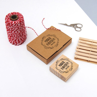 Sello personalizado con logotipo medida cuadrada 6,5 cm Sello personalizado con logotipo medida cuadrada 6,5 cm