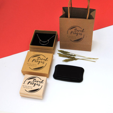 Sello personalizado con logotipo medida cuadrada 6 cm Sello personalizado con logotipo medida cuadrada 6 cm