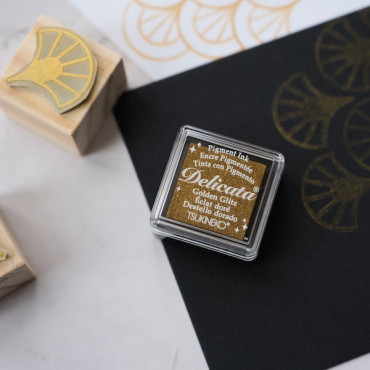 Mini tinta Dorada Delicata Golden Glitz para cartulina, papel y cartón by biterswit