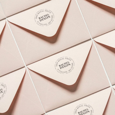 Sello de dirección vintage redondo personalizado, ideal para bodas clásicas y amantes del snail mail