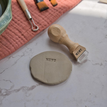 Segells per plantes en català, mini segells per testos hort urbà etiquetes DIY ceràmica